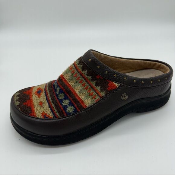 Taos Sweater Knit Slip On Clogs Shoes Women’s 7 Southwestern Print - Picture 7 of 9